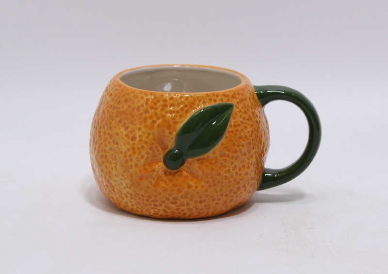 Stoneware Orange shaped Mug