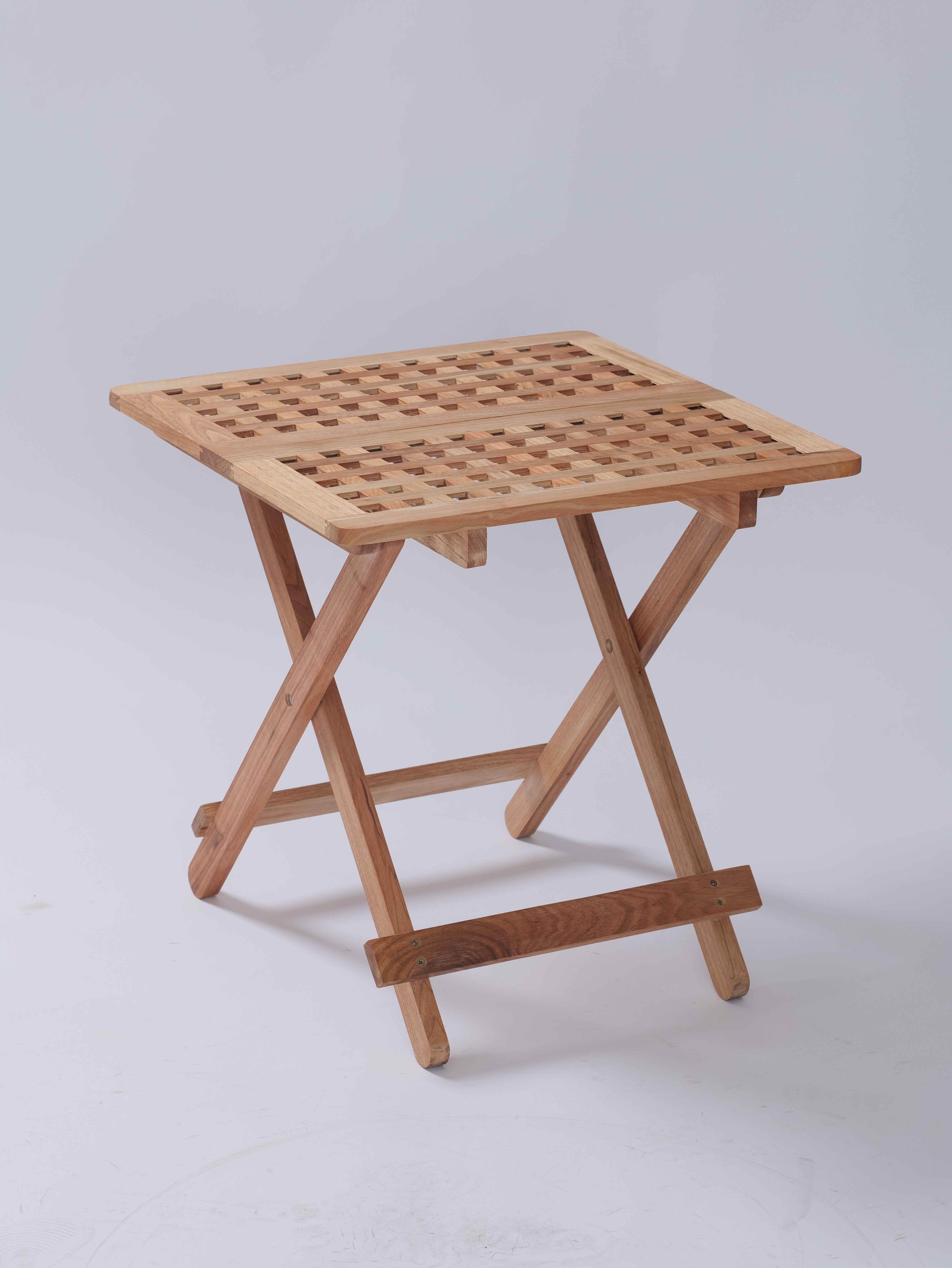 Rizhao Created Furnishings Co.,Ltd – cama de metal 4