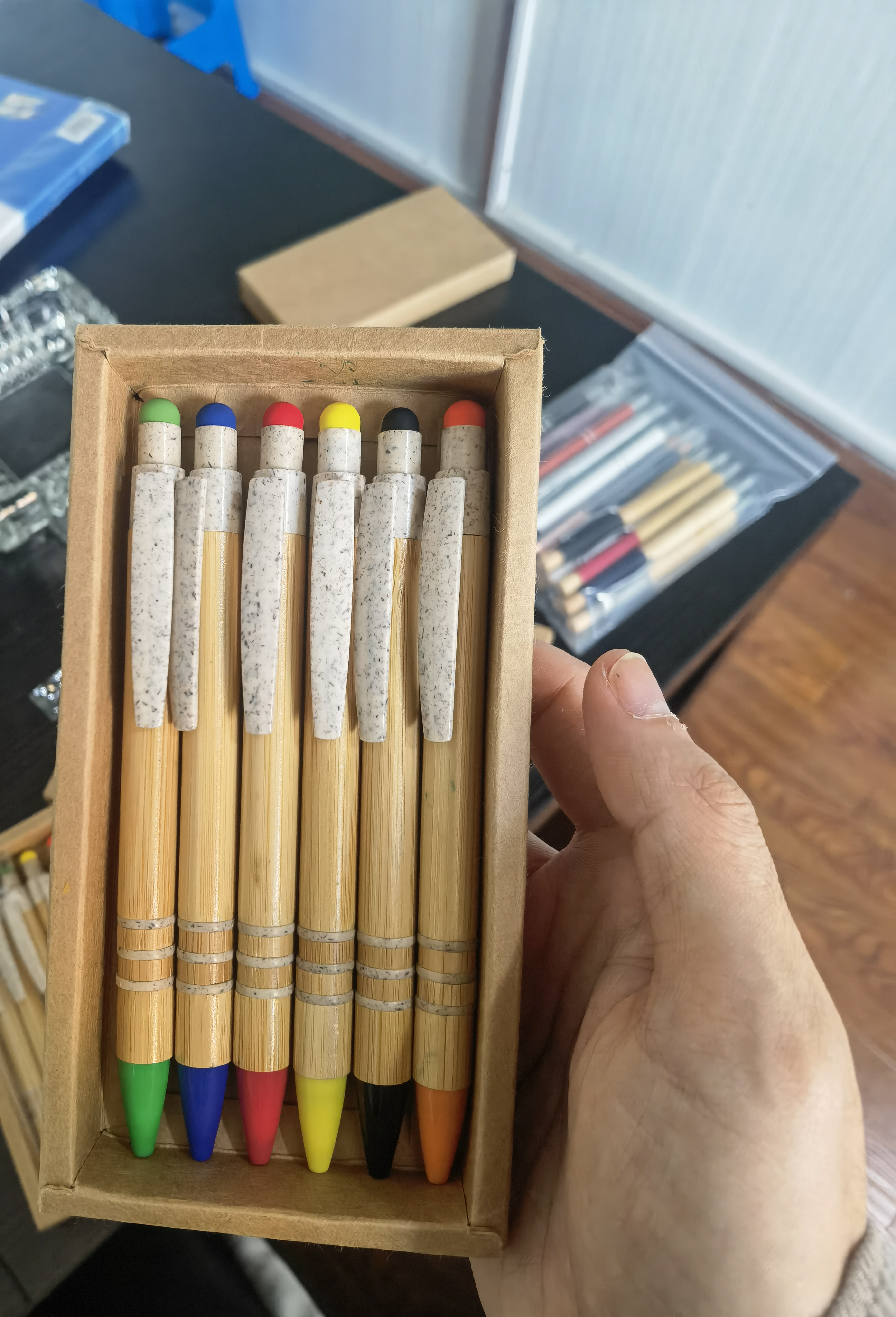 HANGZHOU MEILI IMP.&EXP. CO.,LTD. – carpeta de cartón 4