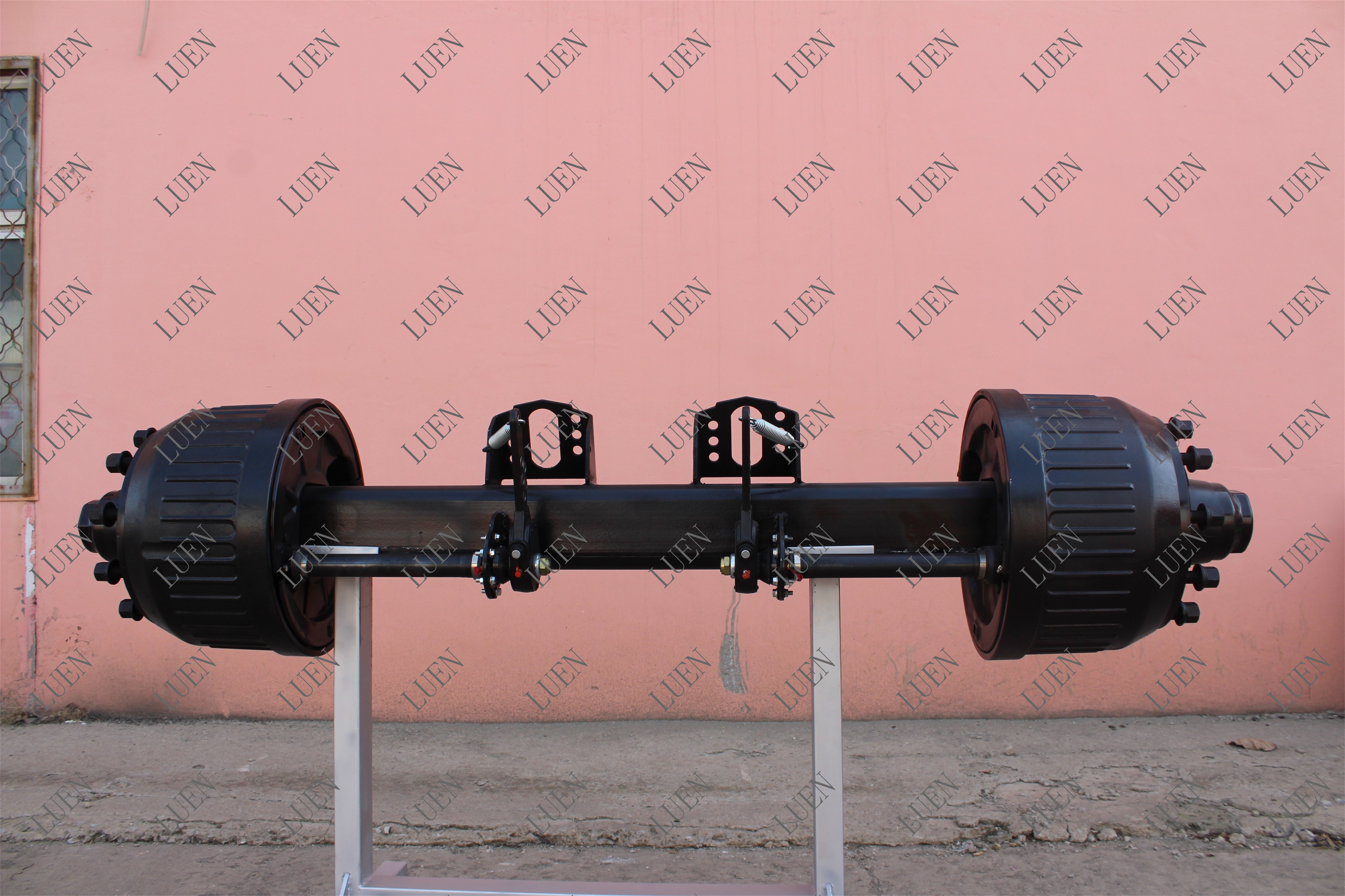Liangshan Luheng Trailer Parts Co.,Ltd – Semi trailer chassis 1
