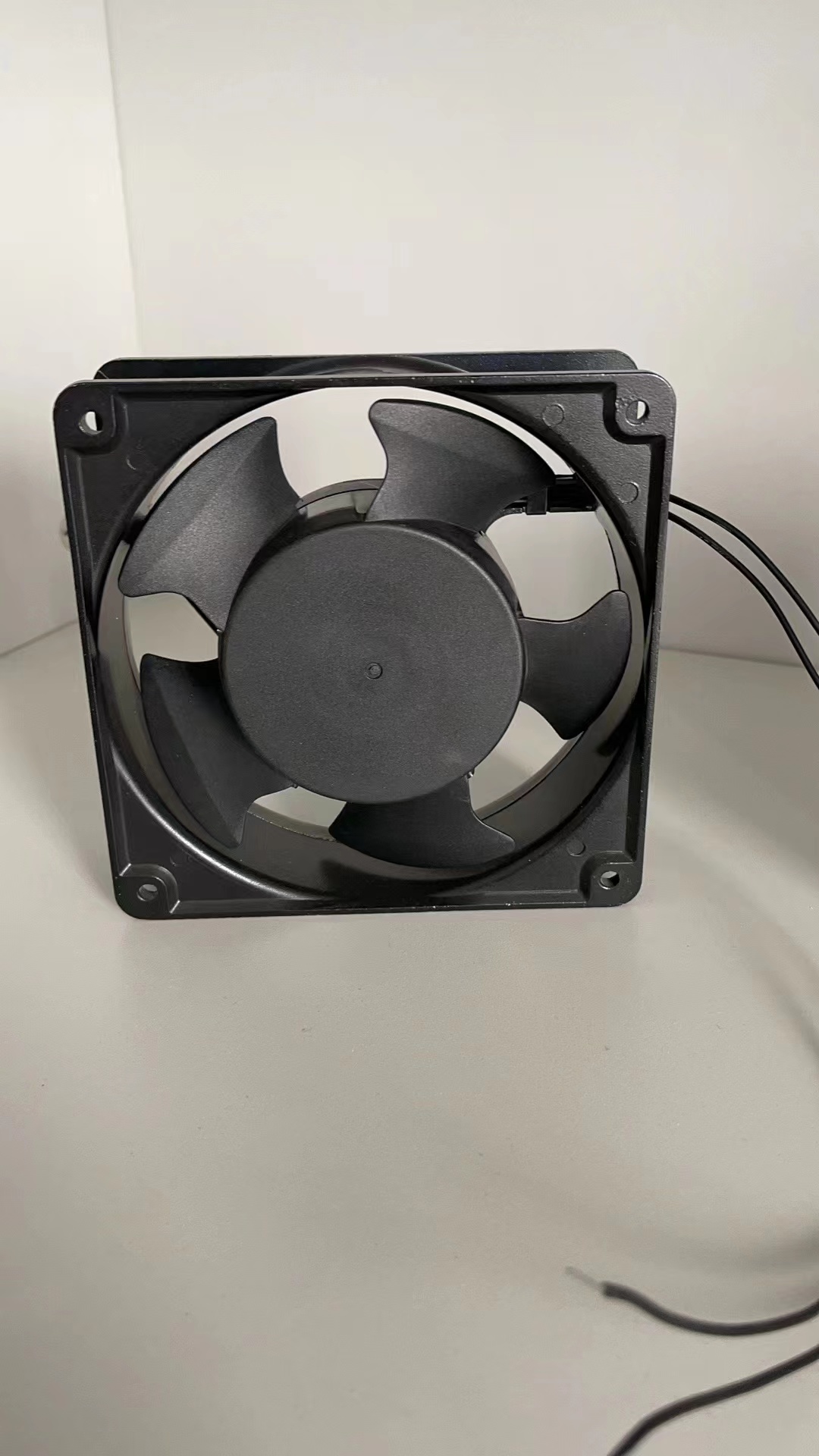 Sichuan Jinhuiyan Electric Co., LTD – bombilla led 1
