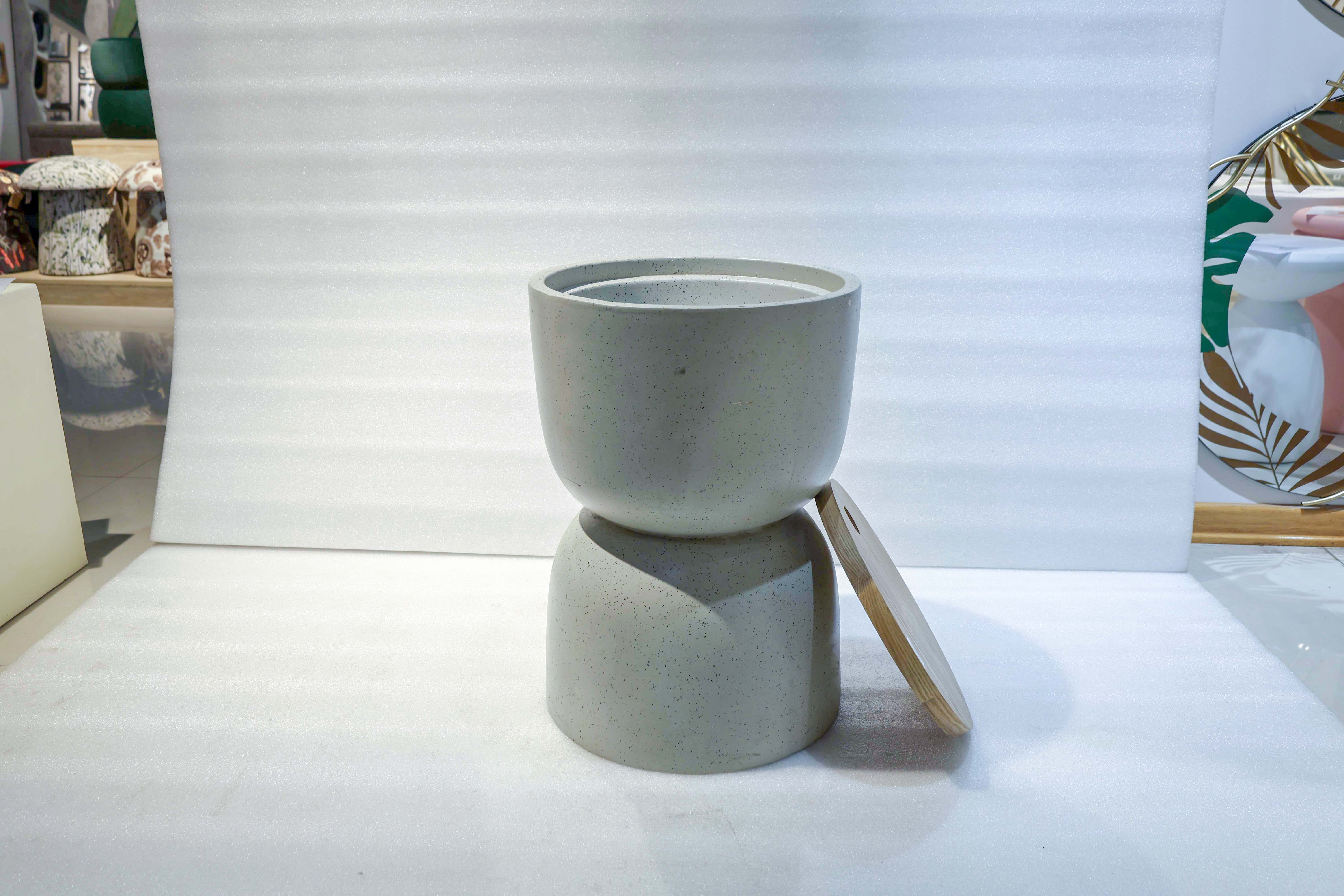 MAYCO (FUJIAN) GROUP LTD. – Corner table 4