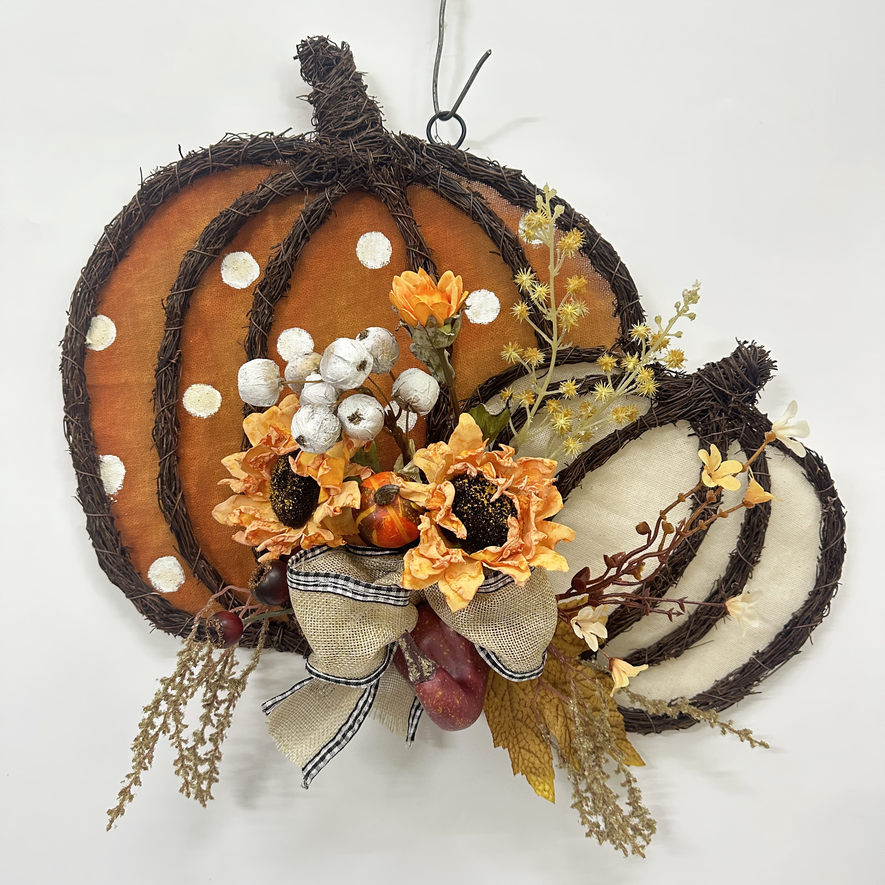 Wall Decoration+Sunflower,bend pumpk,berry.in,berry