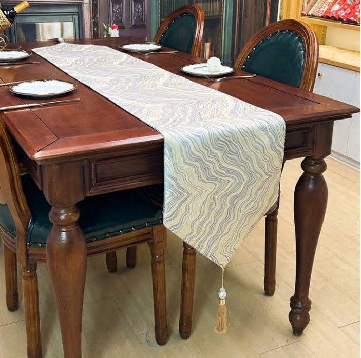 Table runner