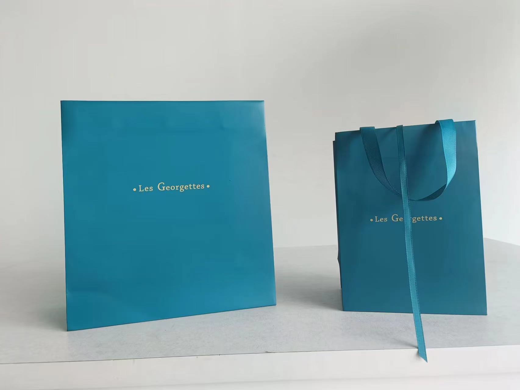 Range Good Quality Square Shape Necklace Bracelet Earrings Ring Jewelry Paper Flip Box with Ribbon