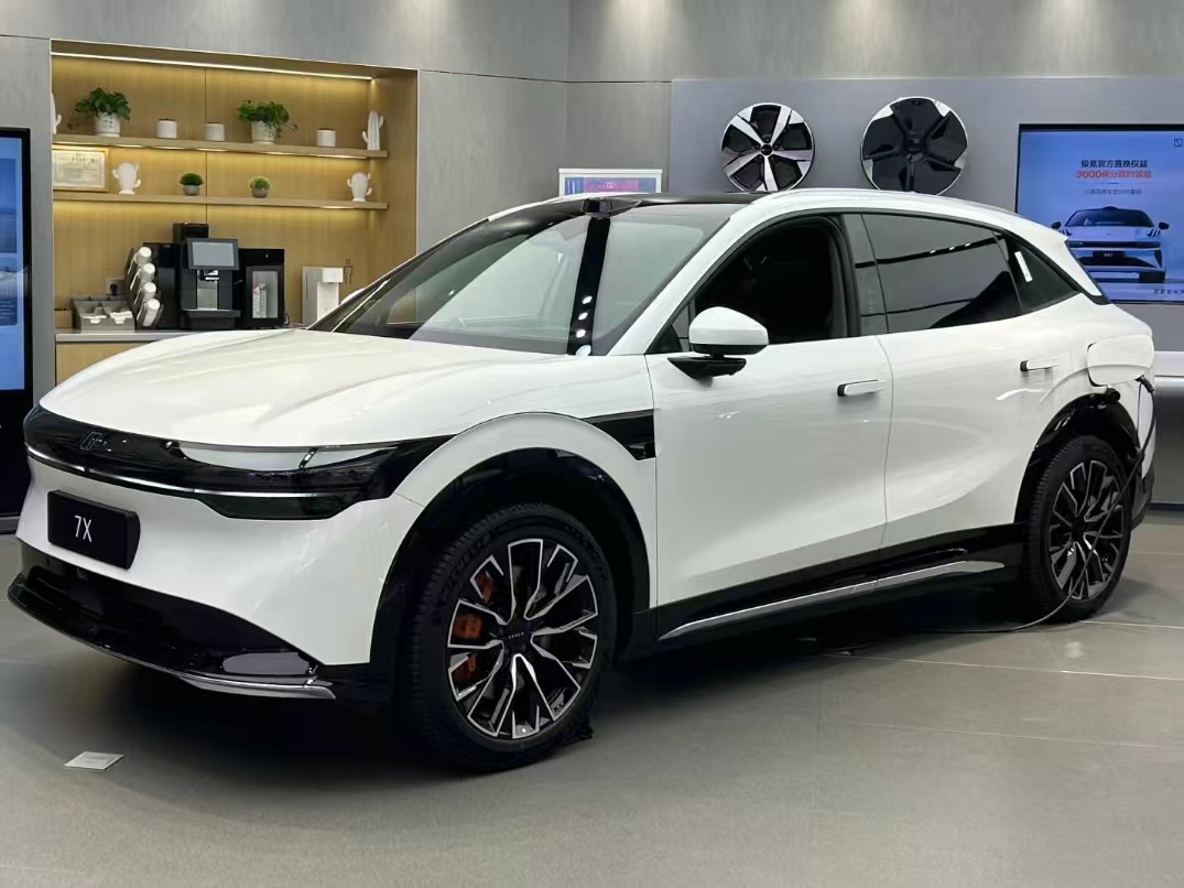 Zeekr 7X Pure Electric Car