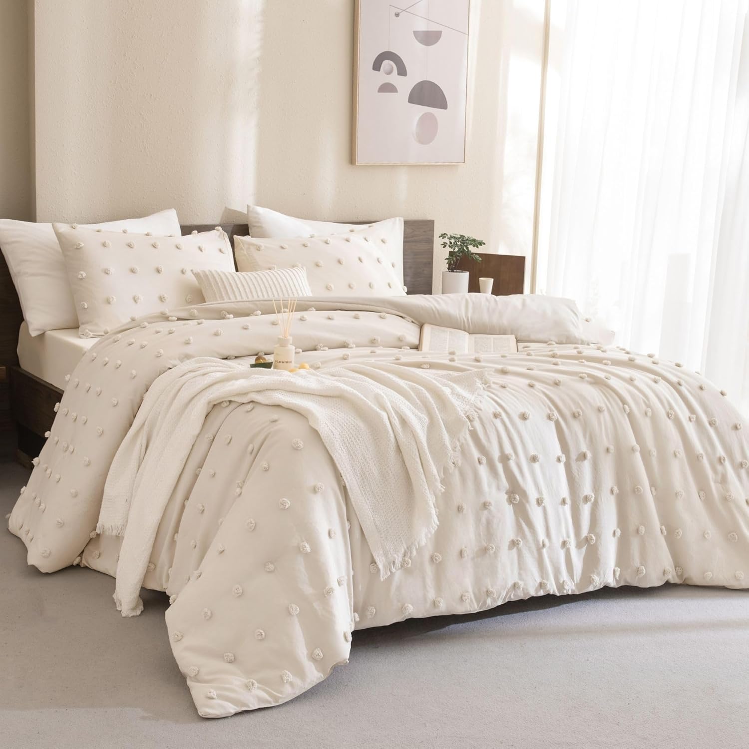 Tufted velvet clipped jacqard pompon 4 pieces micro fiber Quilt set with Bohemian style bedding