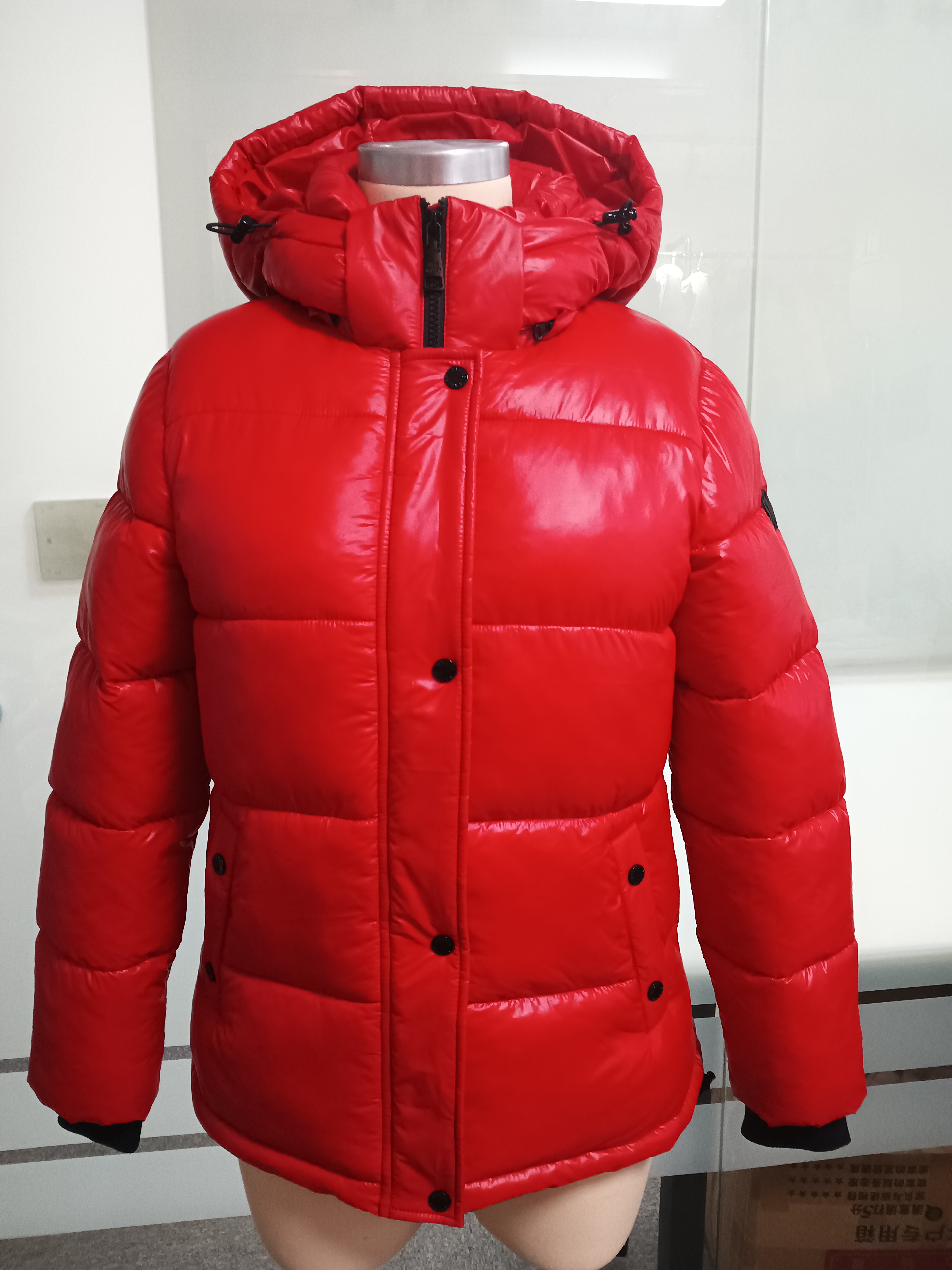 Ladies 100% Polyester Water Resistant Woven Jacket