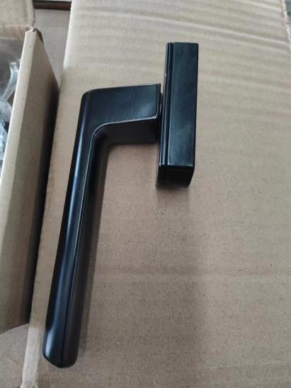 Baise Guihao Enterprise Management Service Co.,Ltd. – cama de metal 4