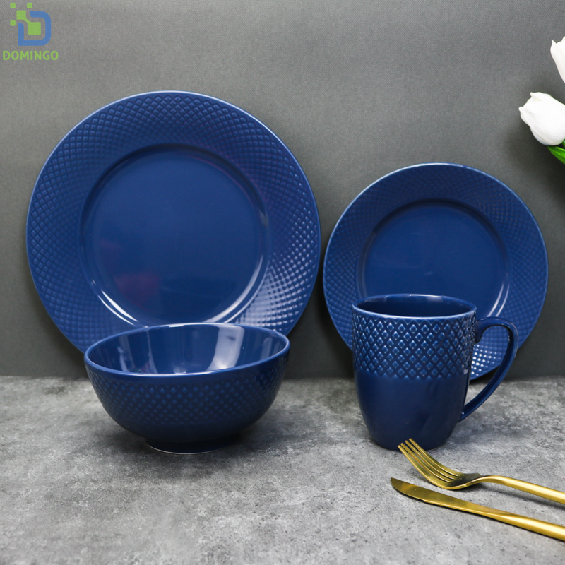New Design Wholesale Reactive Plate Wedding Blue Hotel Dinner Set For Weddings