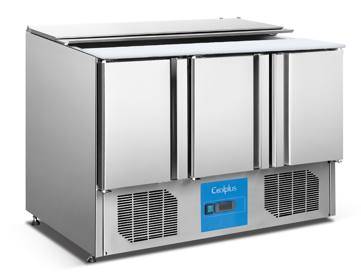 BEU European three-door salad counter