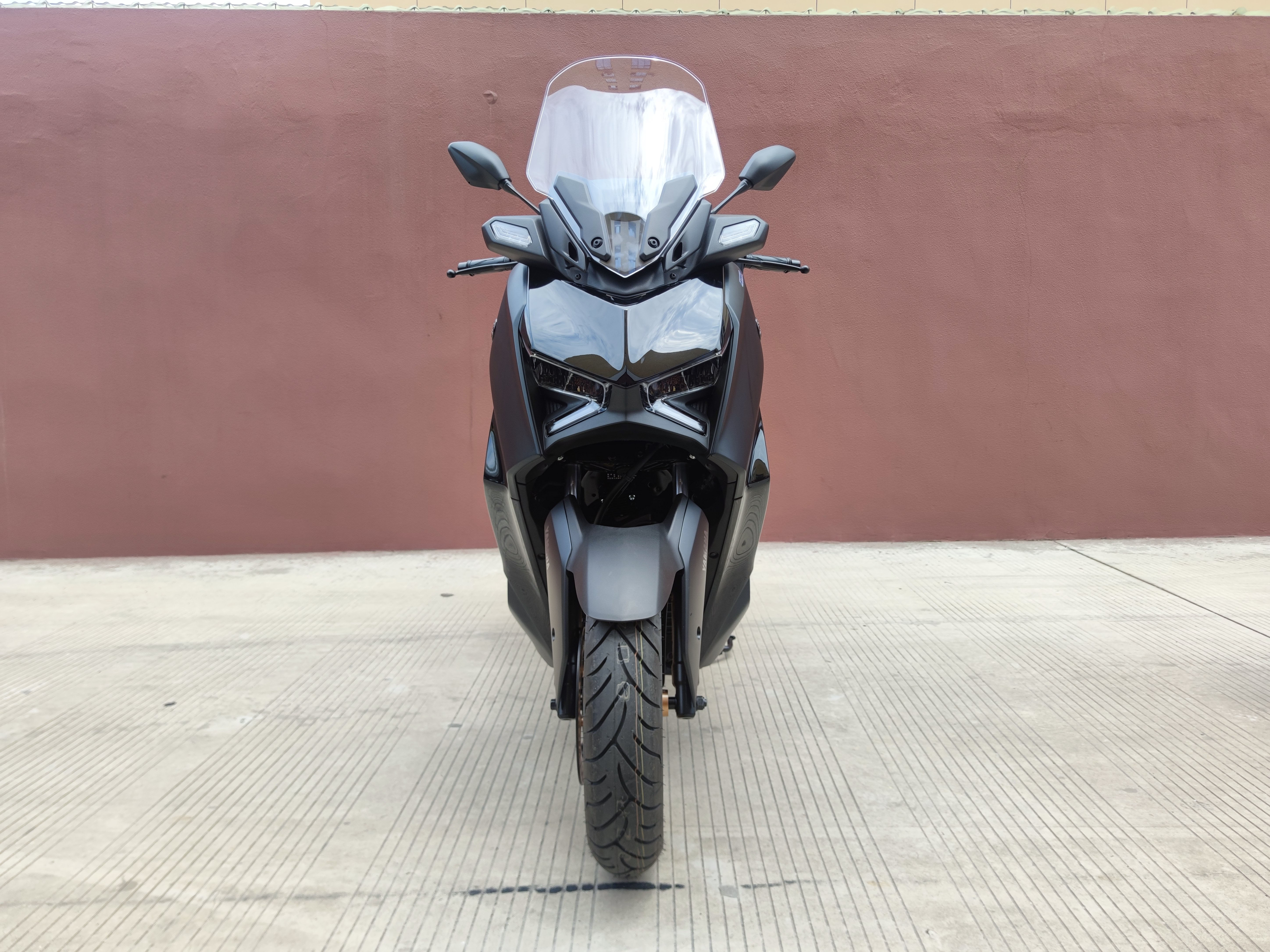 XMAX