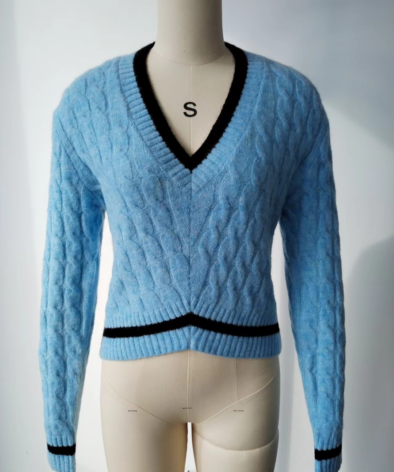 Glowell Fashion Co., Ltd. – Product photos 4