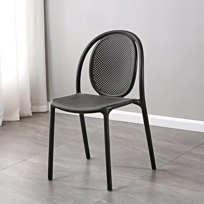 PP plastic dinning chair for home indoor or outdoor use