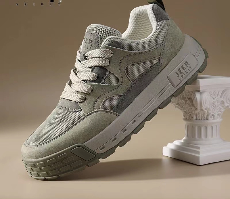 Sneaker