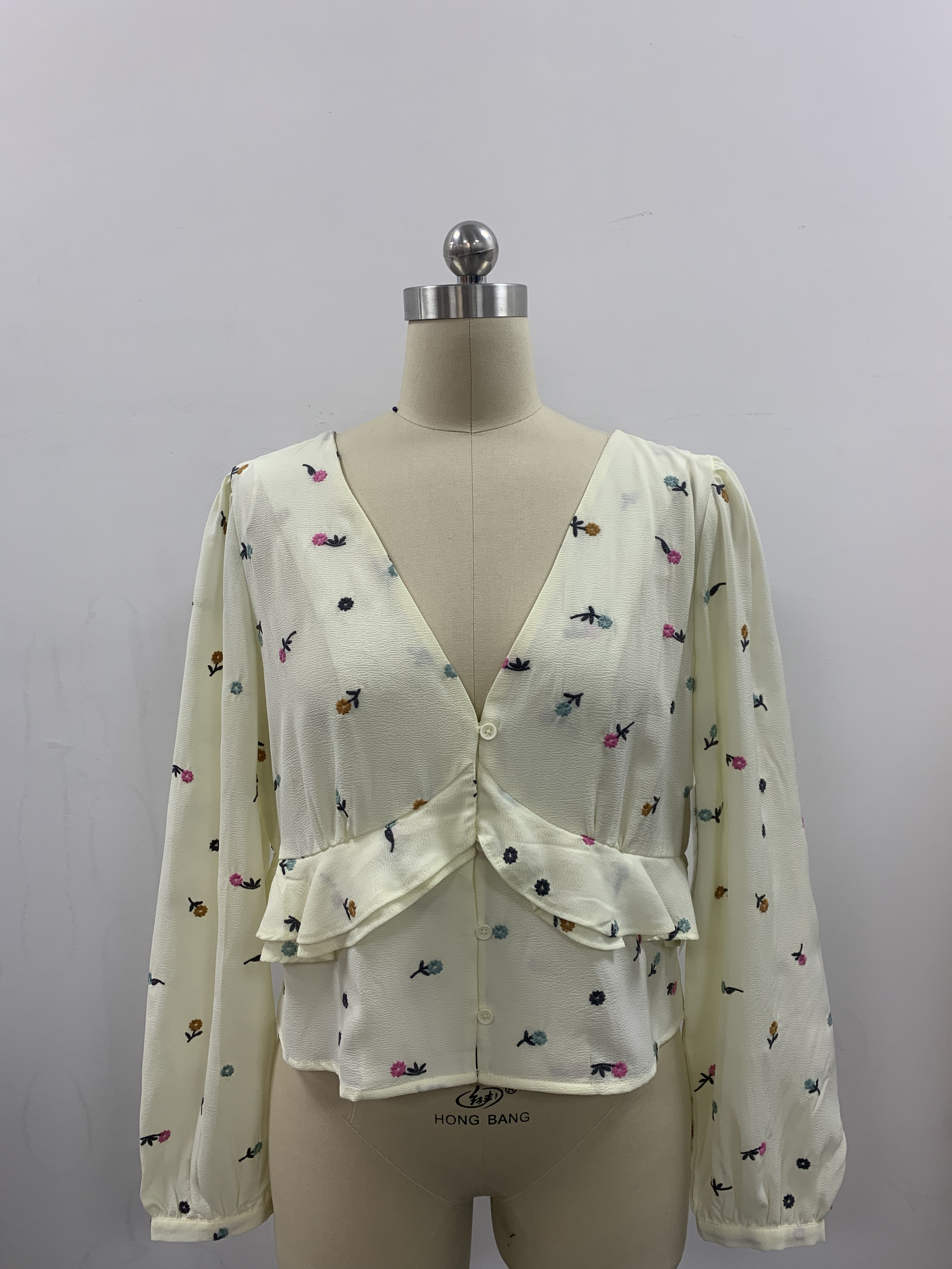 SHAOXING CUNDUN TEXTILE CO., LTD. – Women's blouses 3