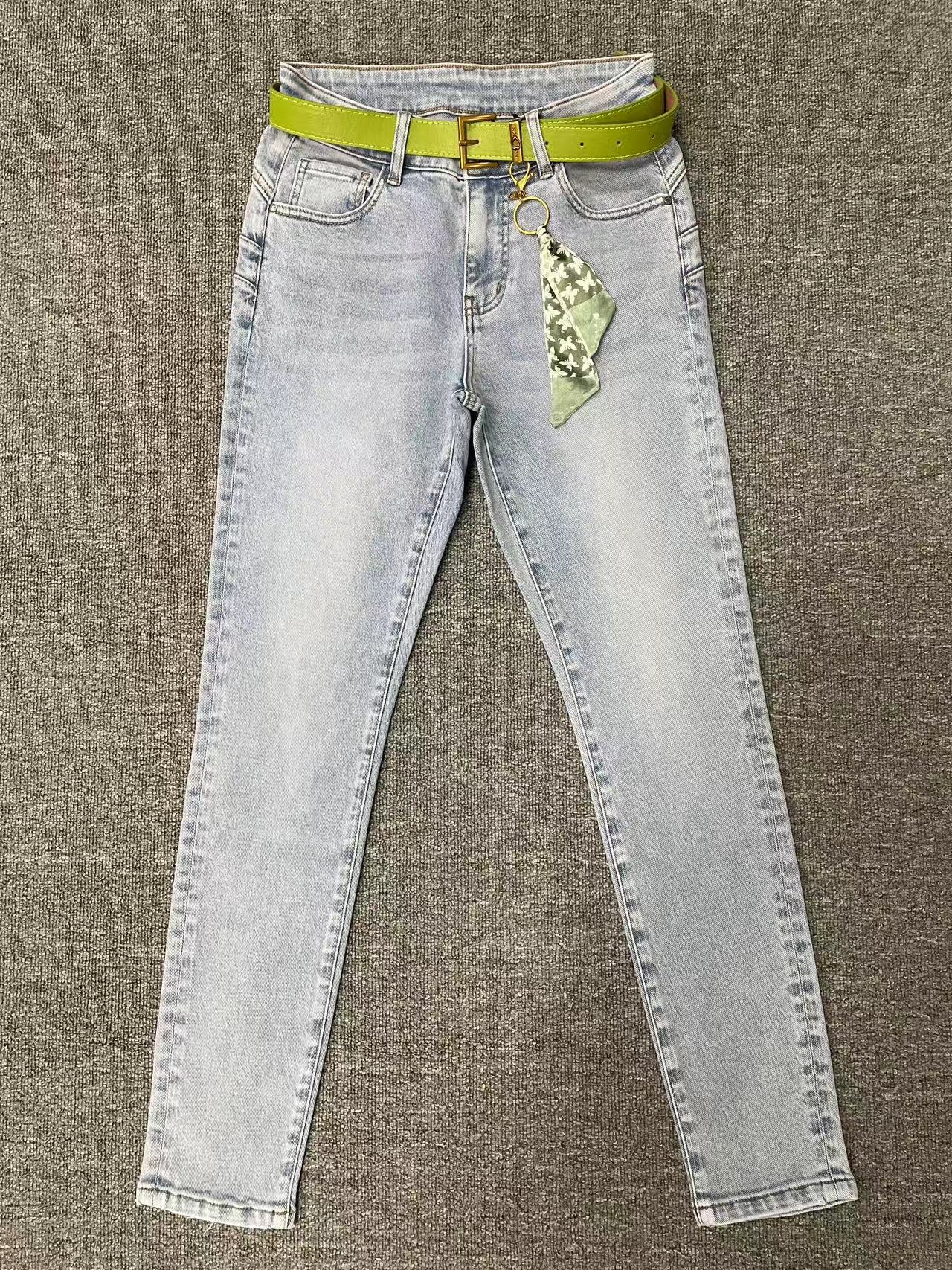 Guangzhou Hongyue Garment Co., Ltd – Fashion jeans 2