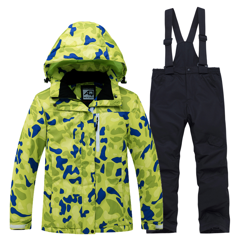 Cold proof ski suit
