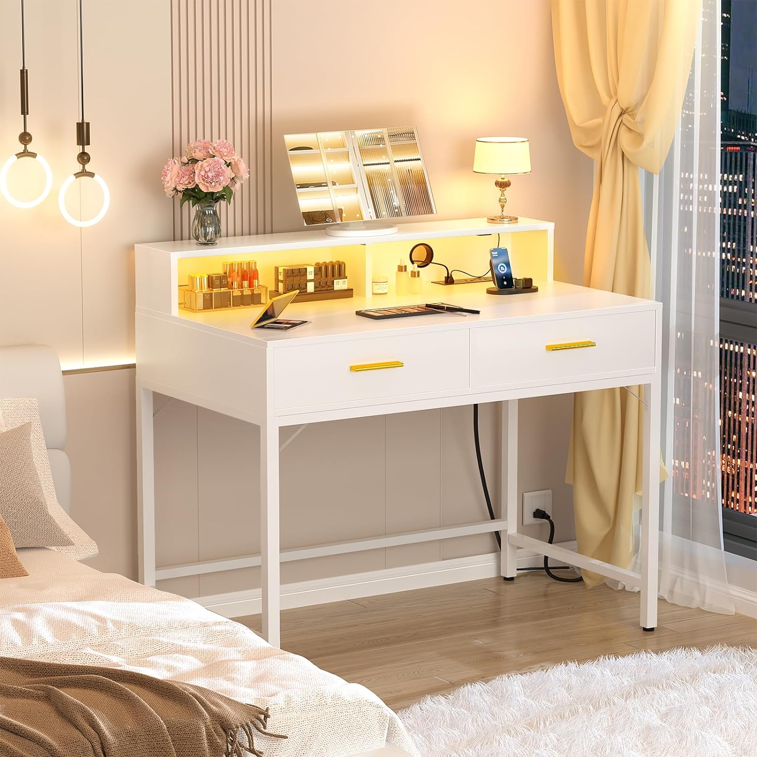 Multifunctional white dresser
