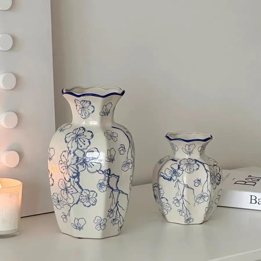 vase