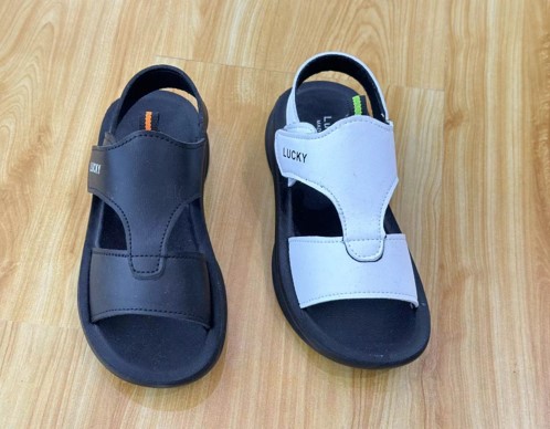 Sandals for boys