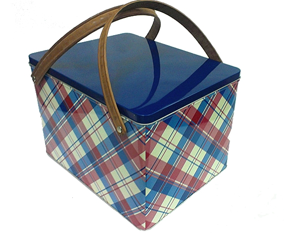 Rectangular tinbox