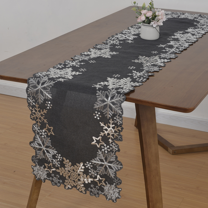Table runner