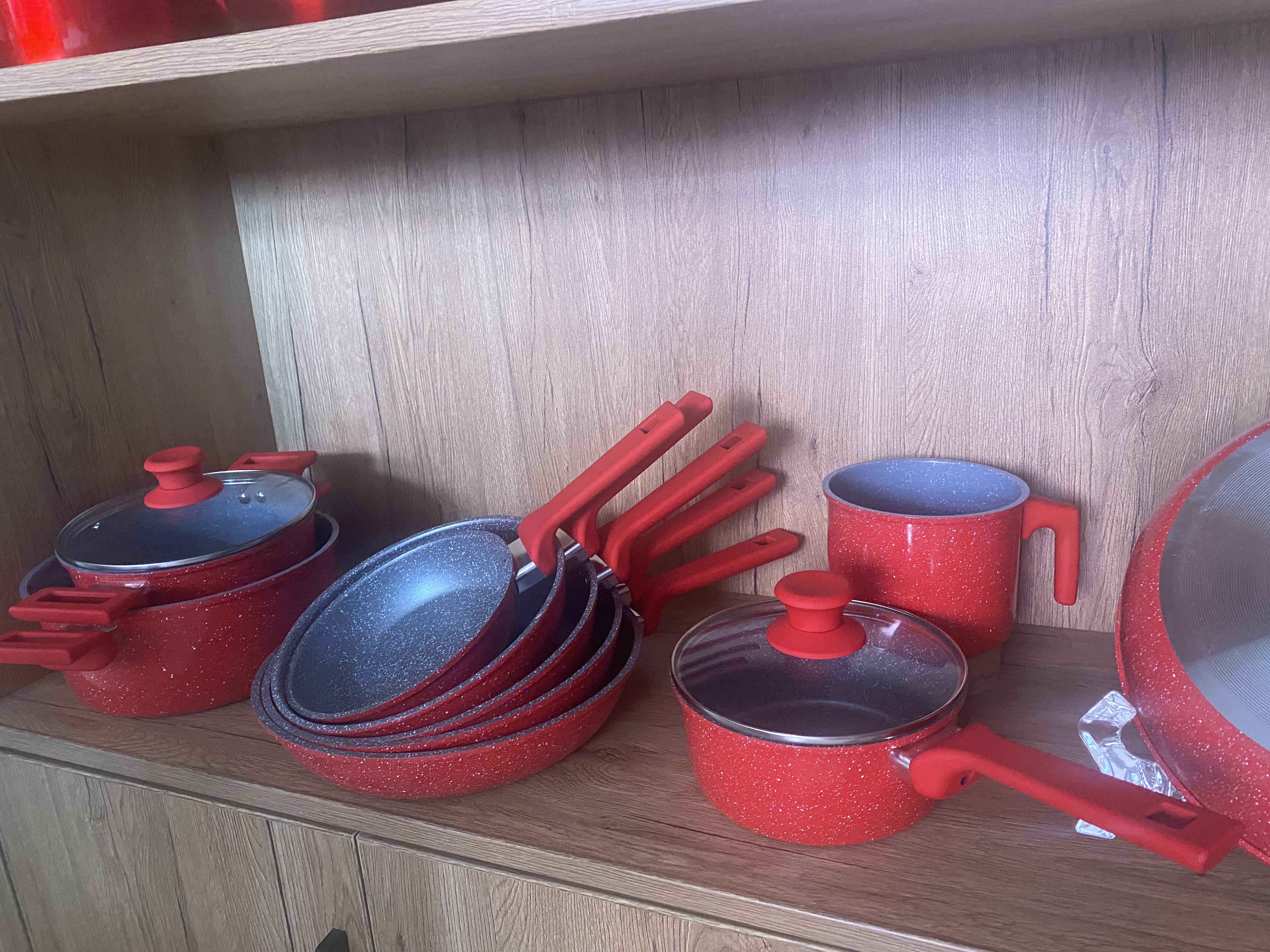 DONGYANG CITY KELLY KITCHENWARE CO.,LTD – cubiertos de acero 4