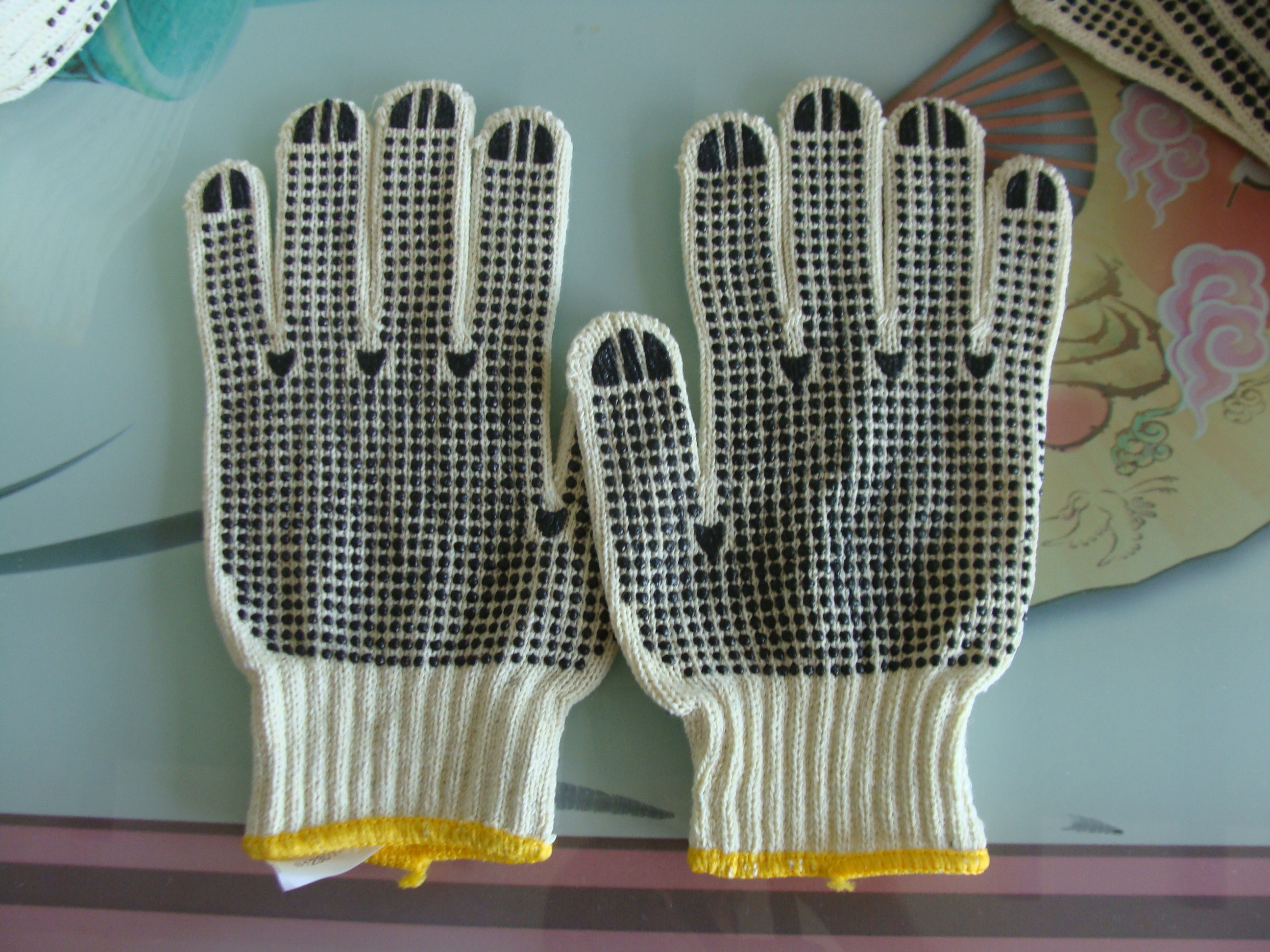 MAOMING HON KIU SAFETY PRODUCTS CO.LTD – arandela metálica 4