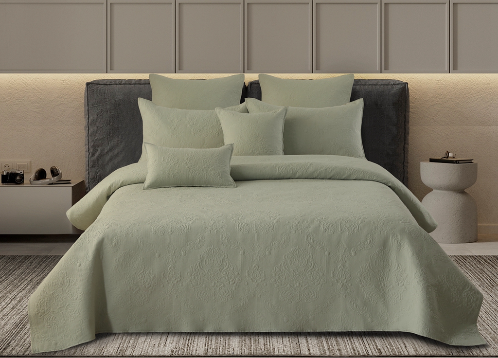 105gsm Washed Microfiber Embroidery Quilt