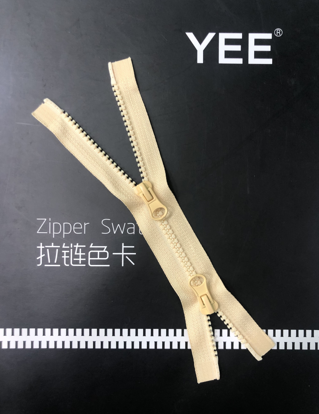 YEE zipper