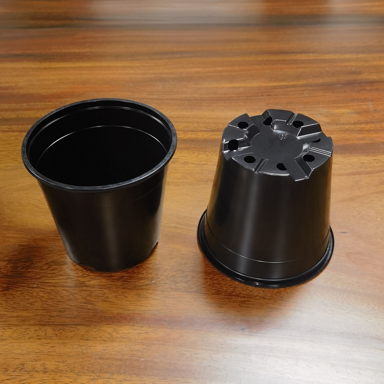 Disposable plastic flower pot