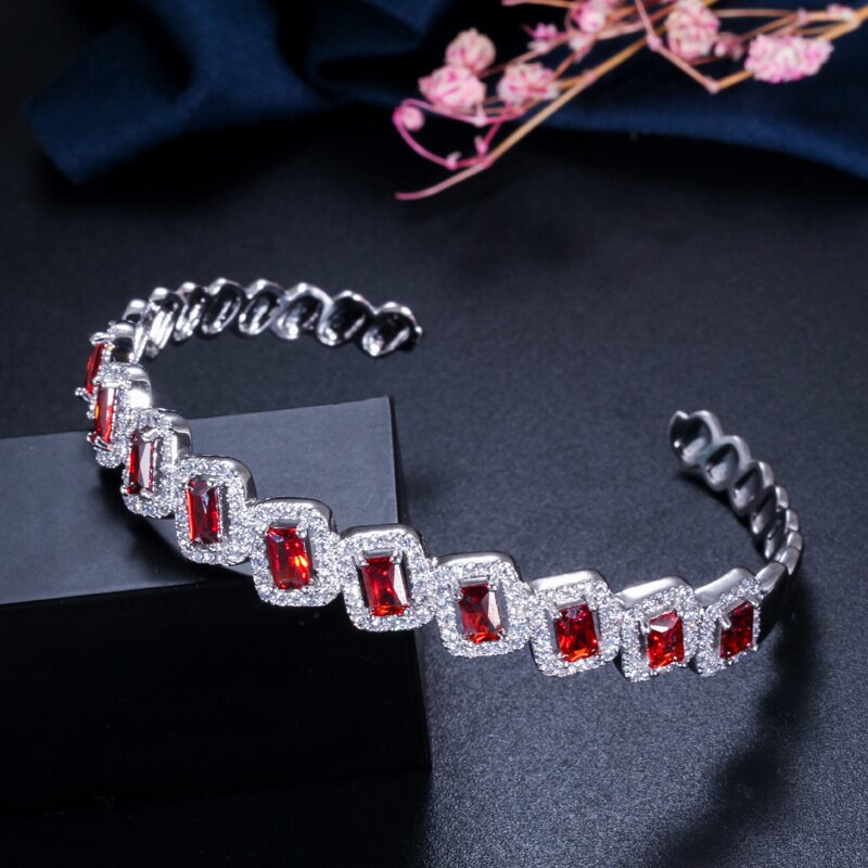 Korean fashion micro-inset zircon exquisite bracelet
