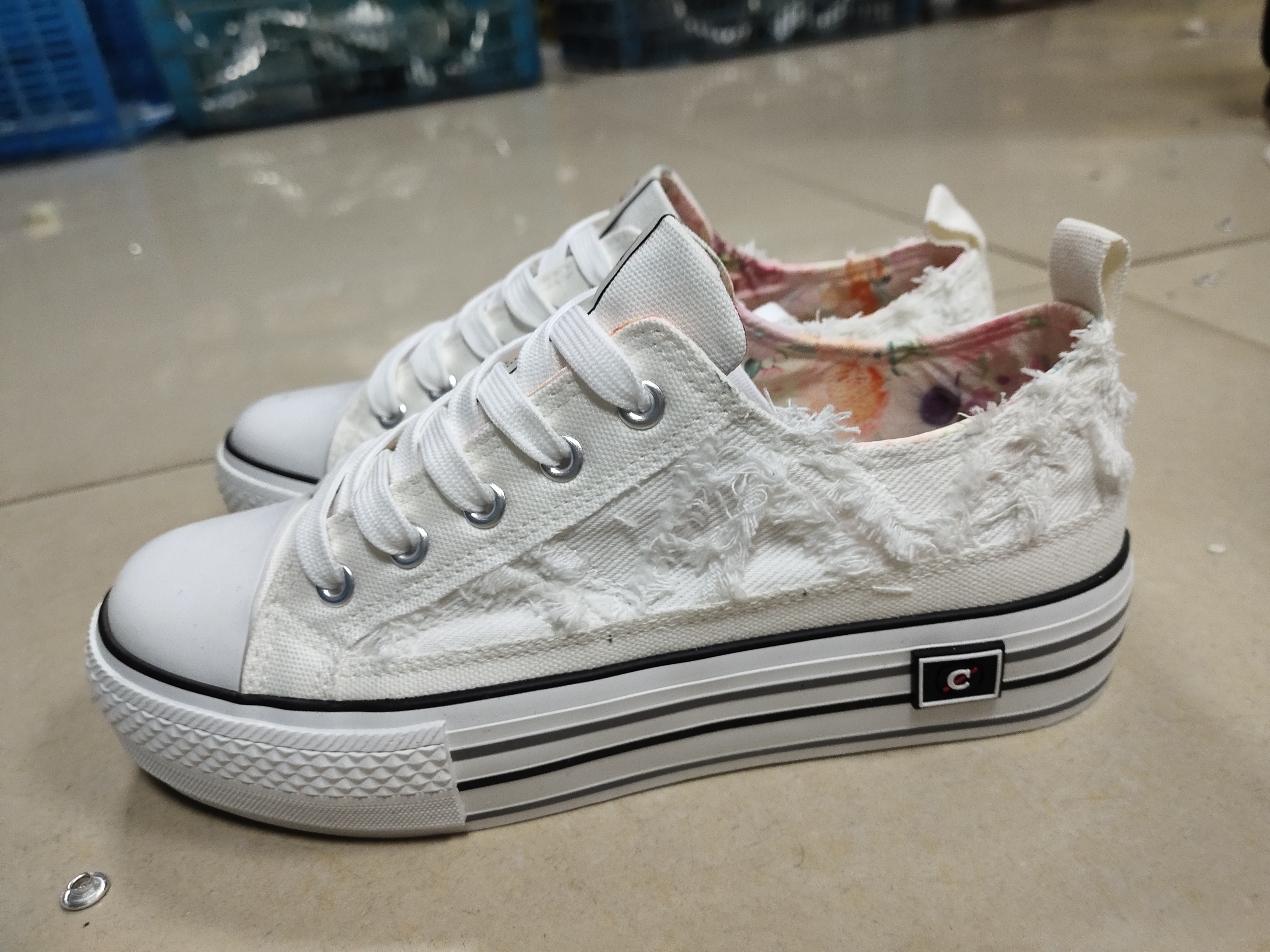 RUI'AN ZHONGGANG INTERNATIONAL TRADE CO.,LTD. – ropa deportiva 4