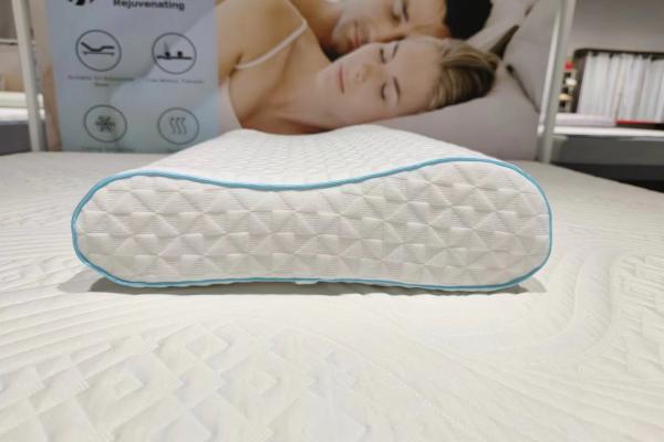 Memory foam contour pillow
