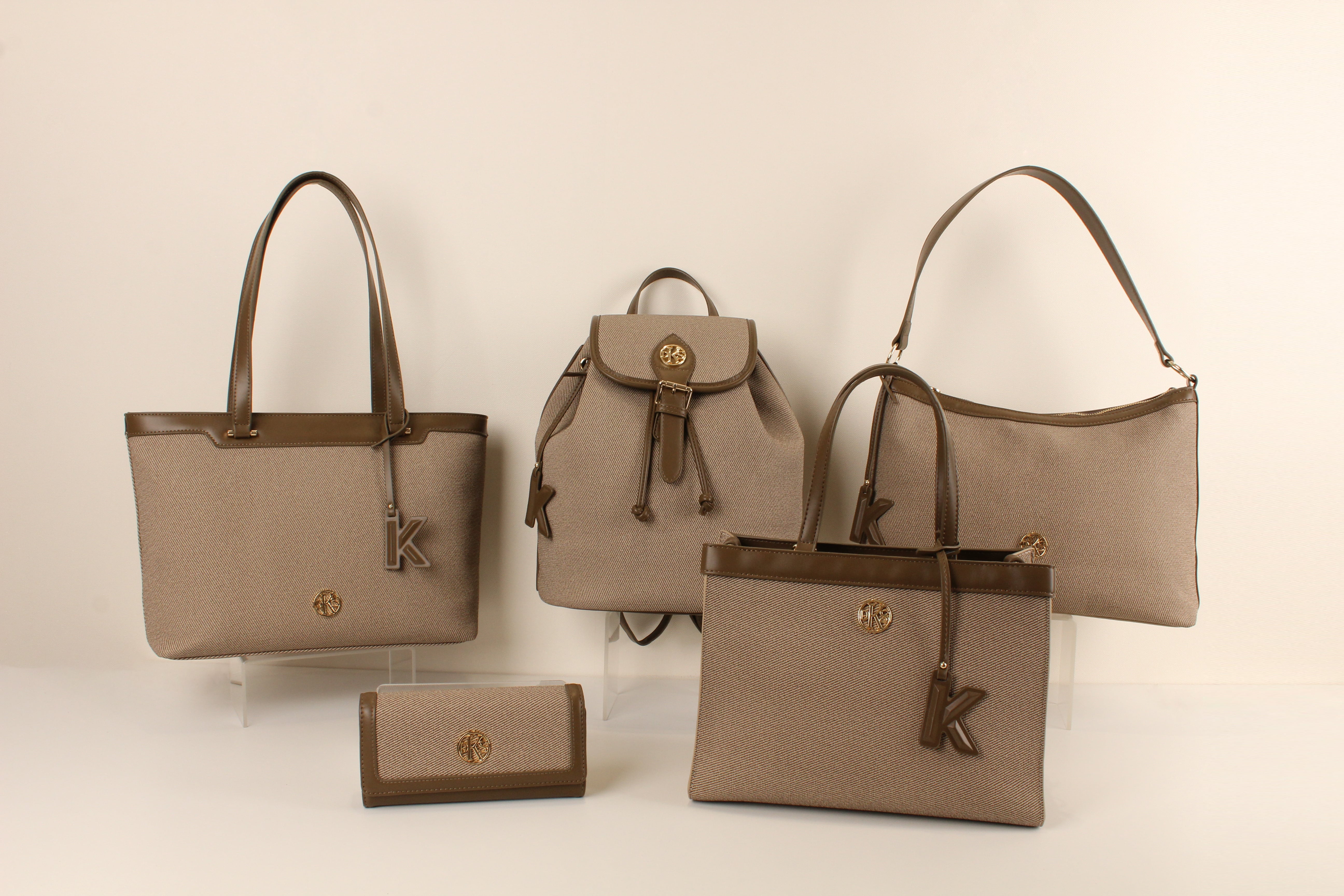 Fabric With Customized Hanger