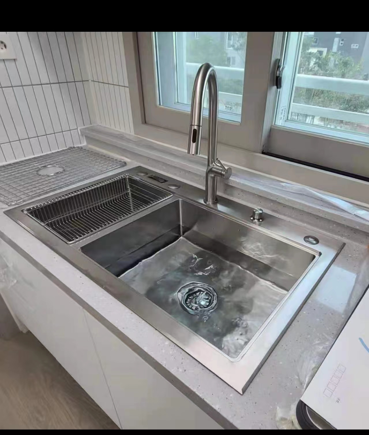 Dishwasher，Dish-washing machine