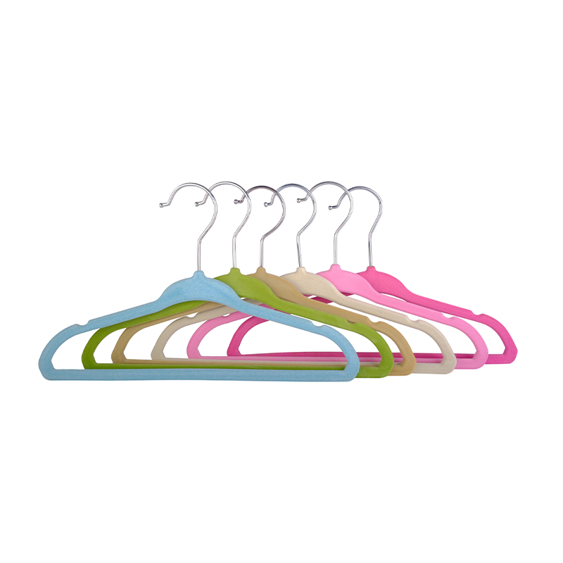 Tortoise scarf hanger