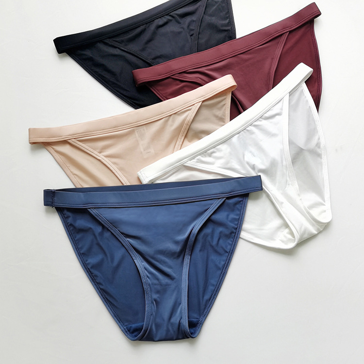 Woman Ice Silk Panty Solid Low-waist Seamless Laser Cut Underwear One Piece Traceless Panties