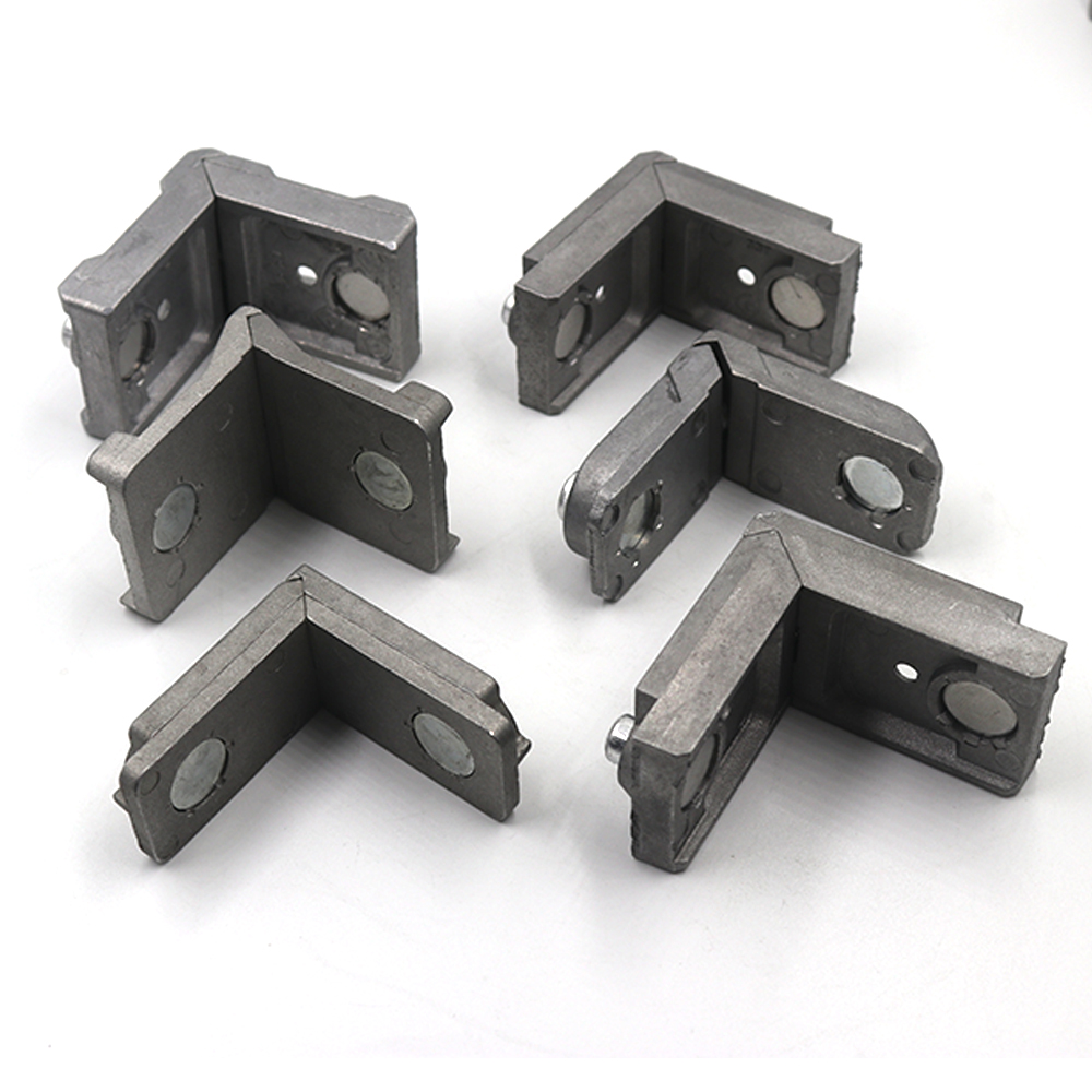 corner joint for aluminium profiles