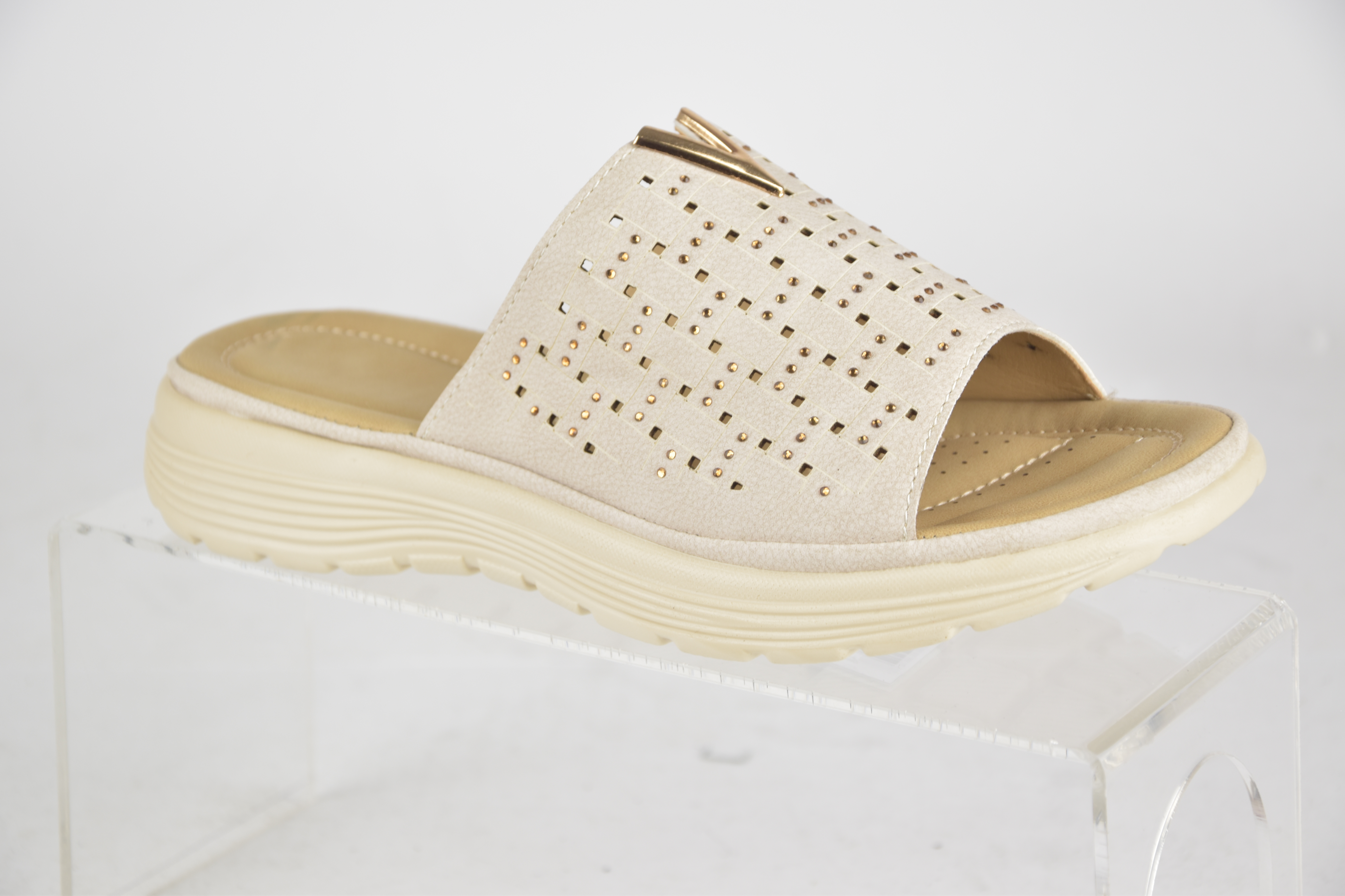 SHANGHAI BRILL SUCESS I&E CO., LTD – zapatos de tacón 2