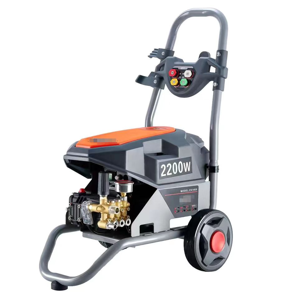 Cleaning machine