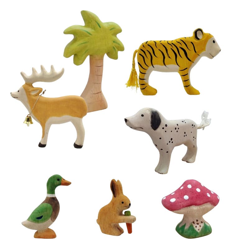 Wooden animals decoration