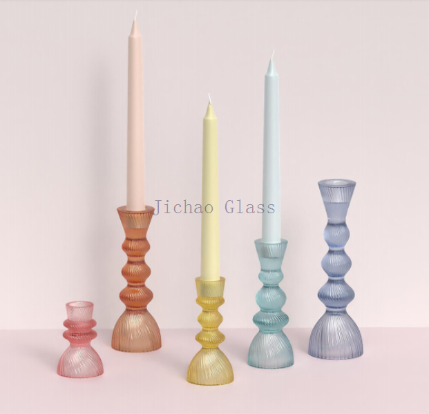 Diagonal gourd pattern candle holder