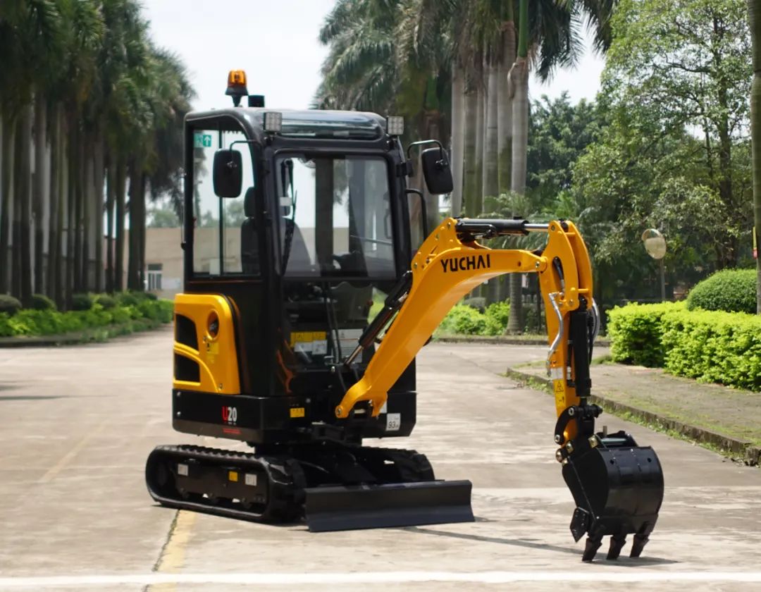 GUANGXI YUCHAI EQUIPMENT TECHNOLOGY COMPANY LIMITED – rotary drilling rig 3