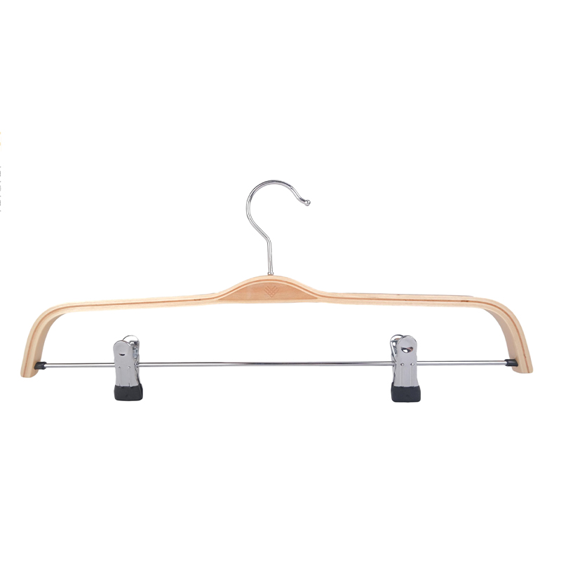 Wooden hangers Chrome plated metal hook ,Non-slip PVC tube, Round bar,U notches,Straight