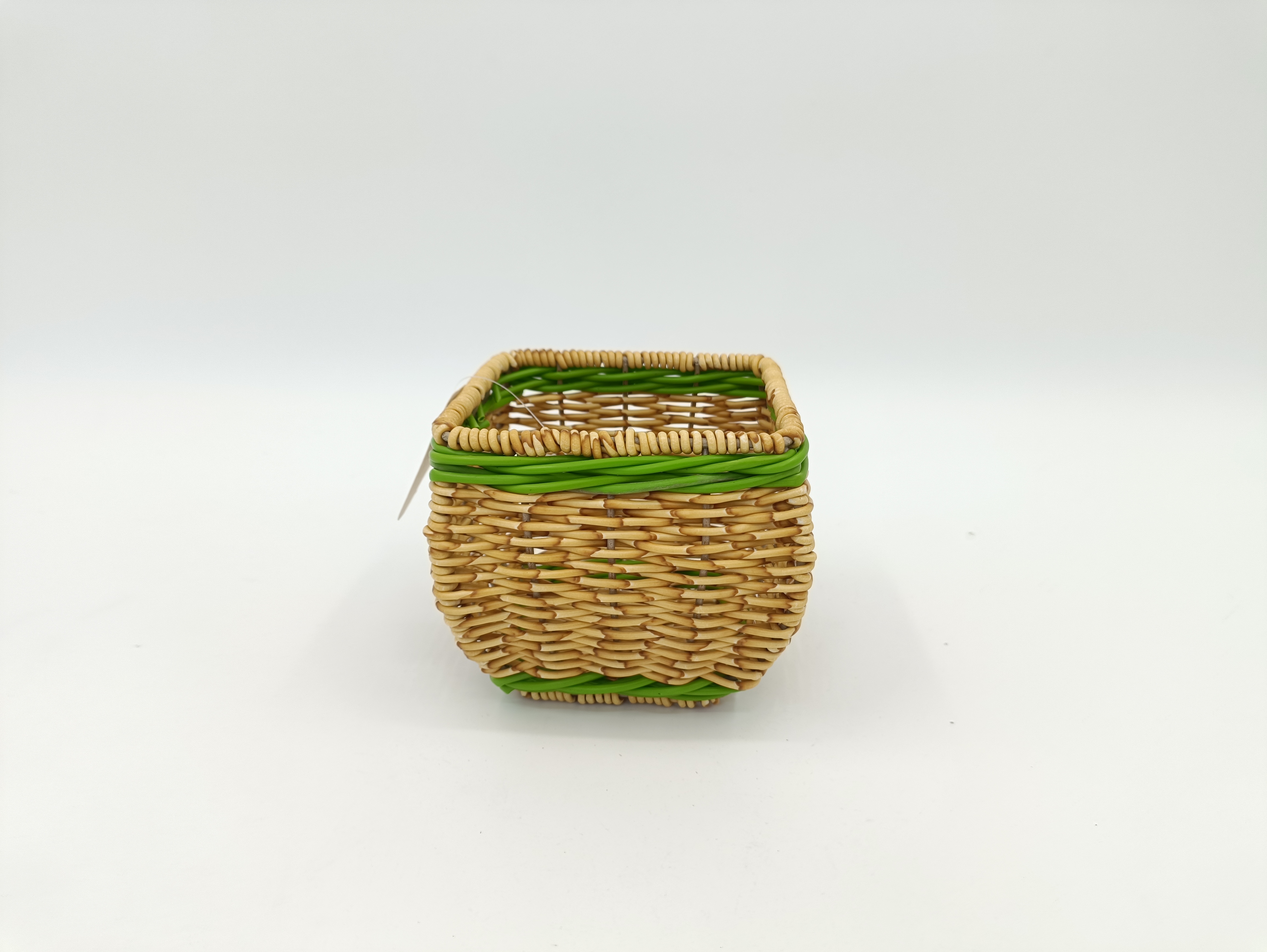 Woven basket