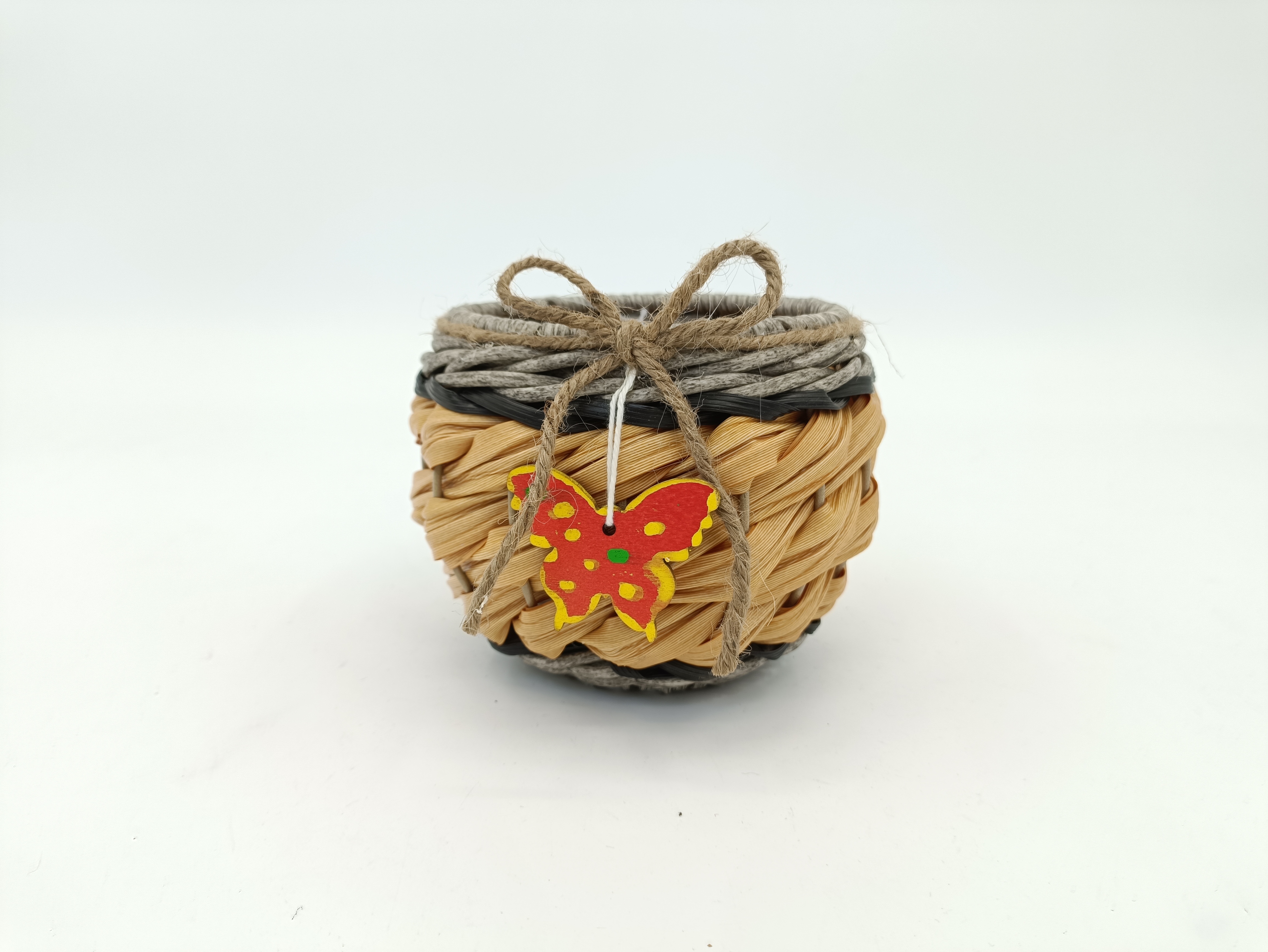 Woven basket