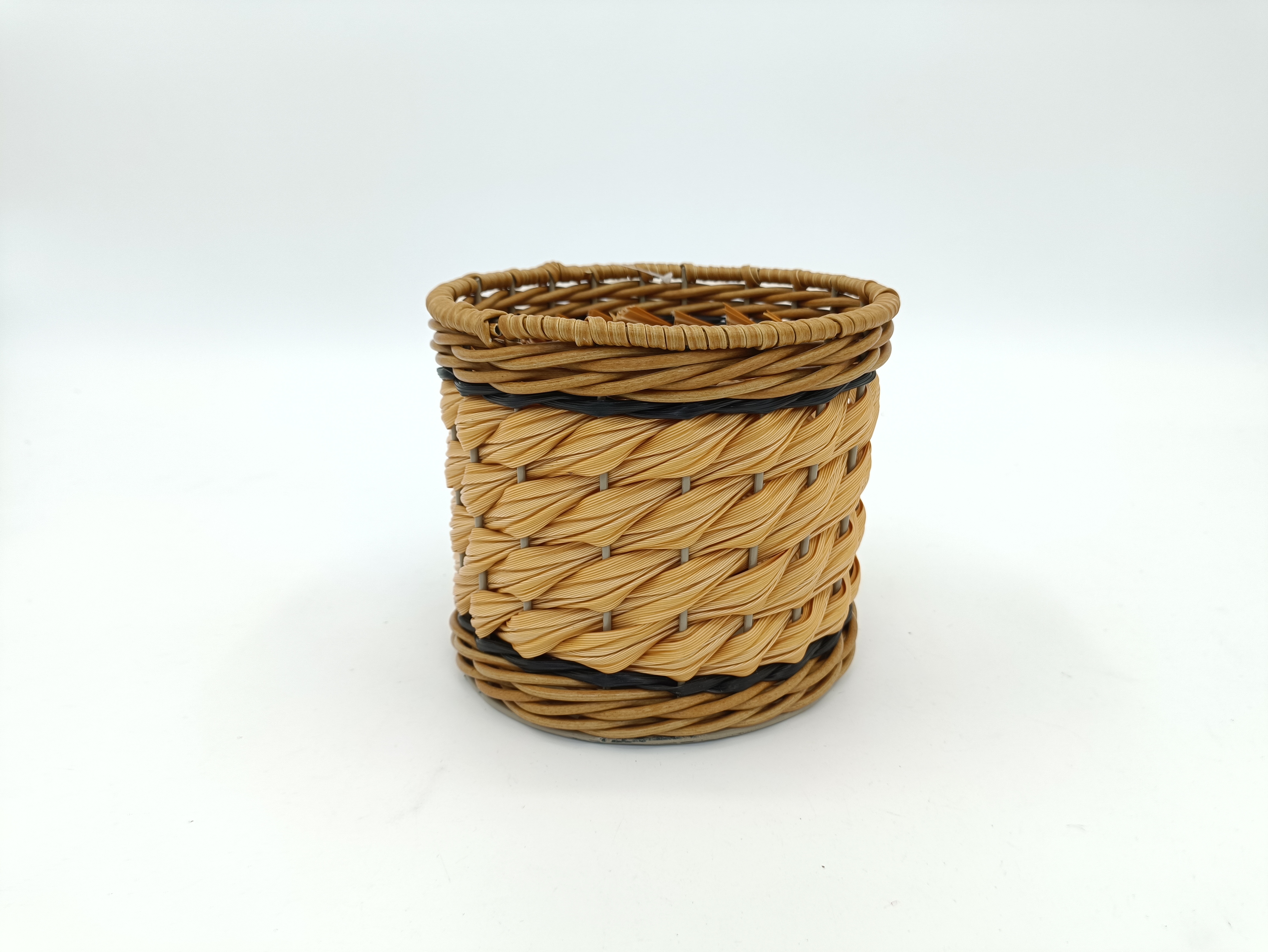 Woven basket