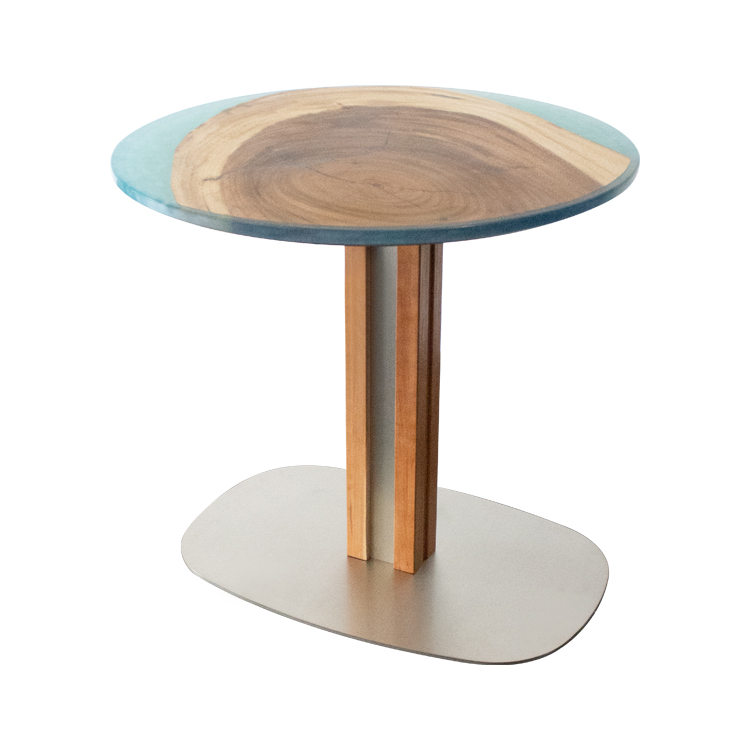 Height adjustable table